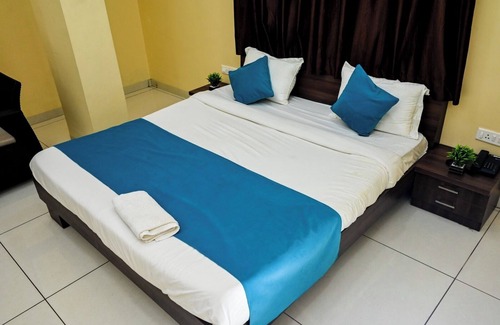 Omkareshwar Hotel | THE SHRINE