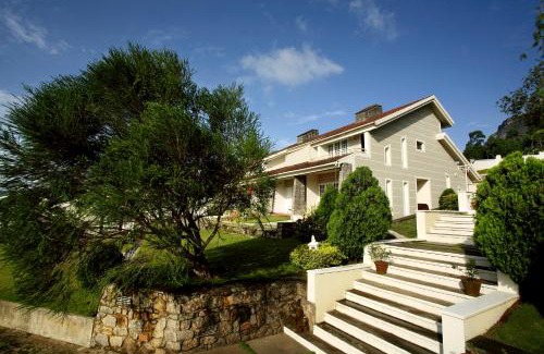 Chinnakanal Resort | The Siena Village