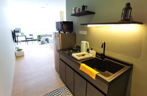 Taman Bukit Pantai Apartment | The Signature @ Bangsar South Mid Valley