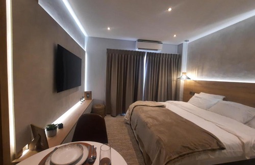 Accra Apartment | The Signature by Cozy