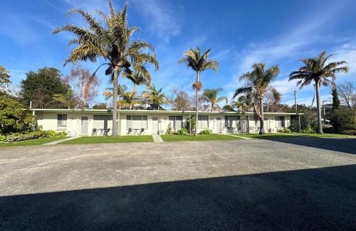 Mallacoota Hotel | The Silver Bream Motel & Self Contained Units