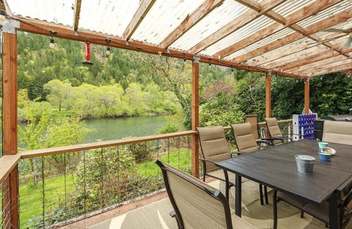 Mapleton House | The Siuslaw Barnhouse