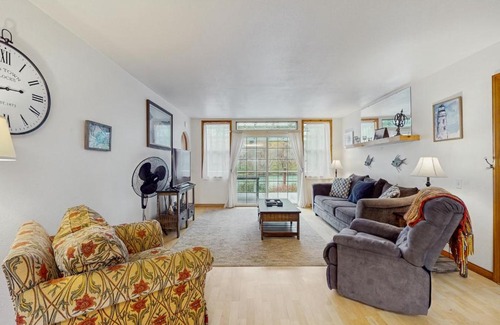 Mapleton House | The Siuslaw Barnhouse