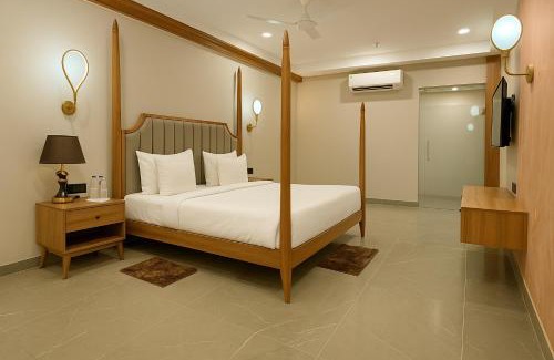Jamnagar Hotel | The Sky Imperial Hotel Kailash