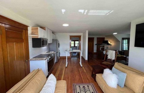 Watertown Condo | The Sky Mansion Lake View EV Charger