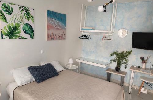 Petaloudes Apartment | The Sky Yard Eclectic Studios