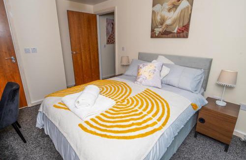 Bradford Apartment | The skyline Luxe - Executive 2BR Retreat in Bradford City Centre