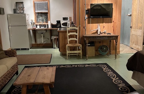 Johns Island Cottage | The Sleepy Shack - Private, Cozy Cottage for your next getaway!