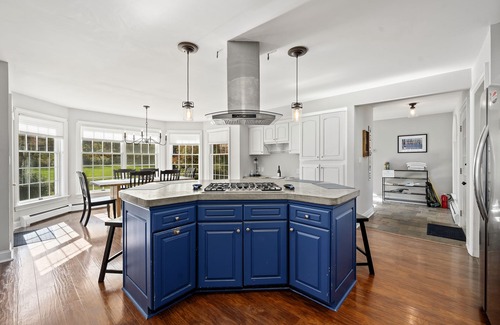 Milford House | The Smith House - Beautiful Home in Ideal Location!