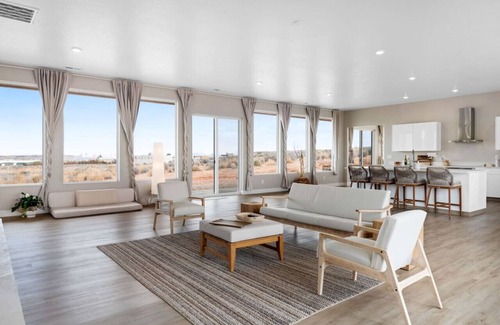 Big Water House | The Smoking Mirrors~ Dual Luxury Home Experience
