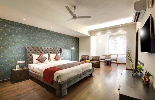 Greater Kailash I Hotel | The Solace