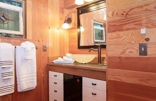 Sea Ranch House | The Sonoma Treehouse (3-Bedroom Home) - Pets Allowed by RedAwning