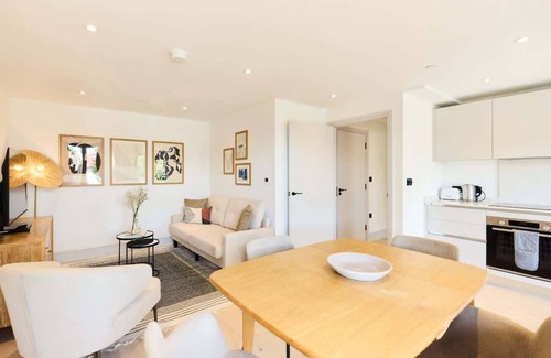 Abbey Apartment | The South Wimbledon Hideout - Fancy 1 Bdr Flat
