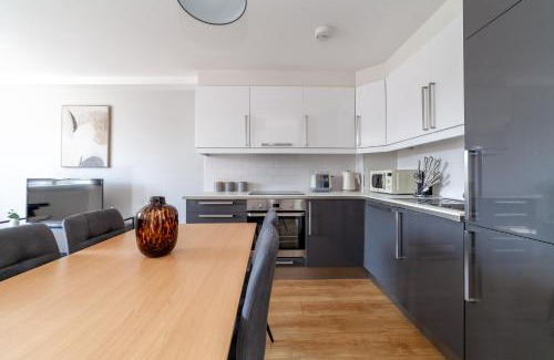 Abbey Apartment | The South Wimbledon Collection