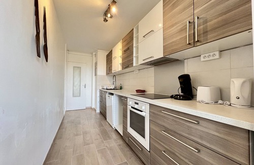 Minimes - Barriere de Paris Apartment | The Spacious -6p- Toulouse Center, Parking and Metro