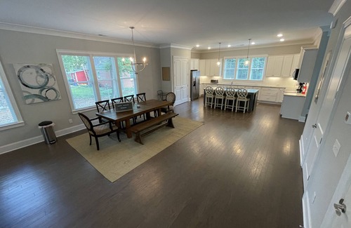 Marietta House | The Spacious Respite in Marietta, GA- Family friendly with 4.5 bathrooms!