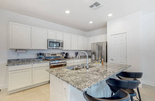 Estrella Village House | The Spotless PHX 2 Story