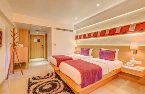 Nashik Hotel | The SSK Solitaire Hotel & Banquets