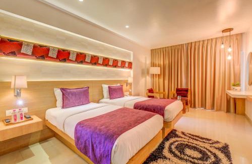Nashik Hotel | The SSK Solitaire Hotel & Banquets
