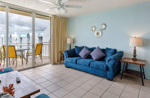 Key West Condo | The St. Kitts by Brightwild | Pool & Near Beach