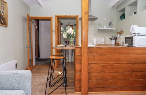 Black Torrington Cottage | The Stable at Owl Cottage