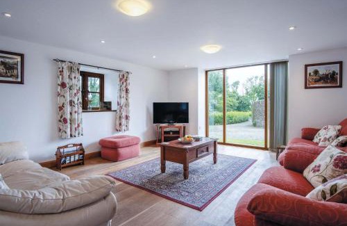 Tenby House | The Stables - 3 Bedroom Cottage - Beavers Hill