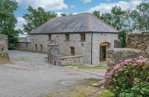 Tenby House | The Stables - 3 Bedroom Cottage - Beavers Hill