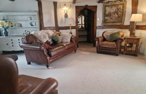 Henryd Apartment | The Stables Cottage at Glyn Isa