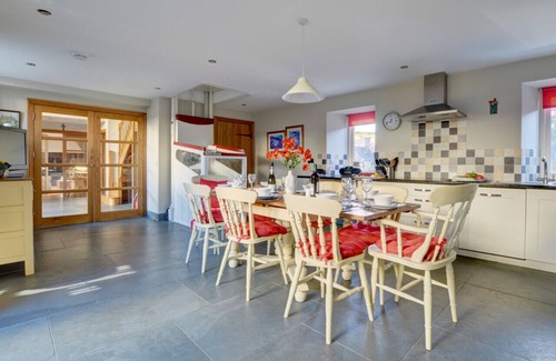 Lynton House | The Stables, Lynton - Four Bedroom House, Sleeps 8