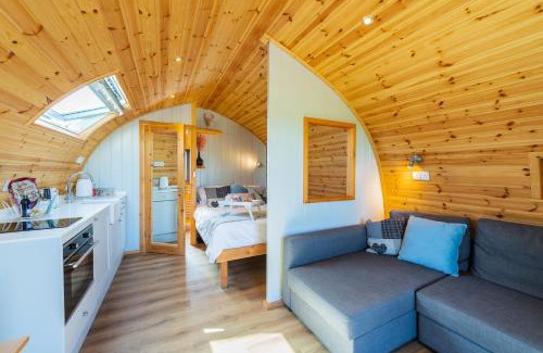 Galston Other | The Stag Pod Farm Stay with Hot Tub Sleeps 2