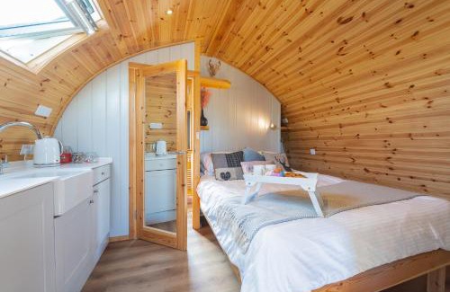 Galston Other | The Stag Pod Farm Stay with Hot Tub Sleeps 2
