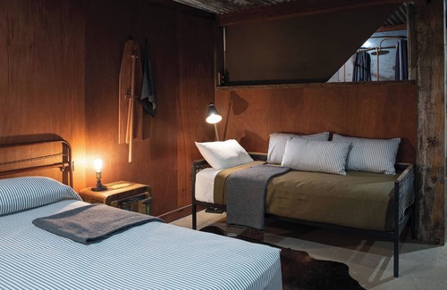 Longreach Hotel | The Staging Post