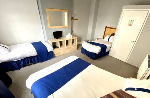 Liverpool House | The Stalbridge Guest House