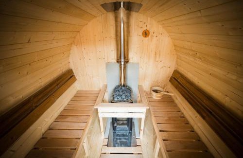Skibbereen Apartment | The Stall at CasaClarig - West Cork Cabin with Sauna