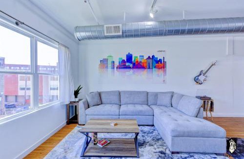Downtown Memphis Apartment | The Stallion #301 - Walk to attractions, Modern Luxe Loft in Downtown Memphis with free covered gated parking