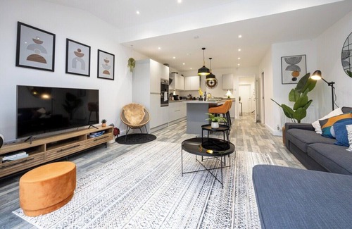 Manchester House | The Stanbury Residence