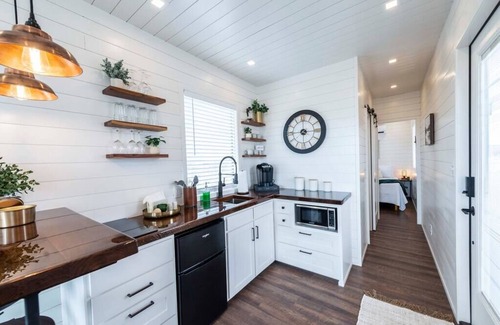 Alpine House | The Stardust Stunning Container Home