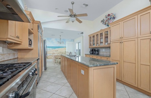 Nags Head House | The Stars | Oceanfront | Nags Head | Sleeps 26