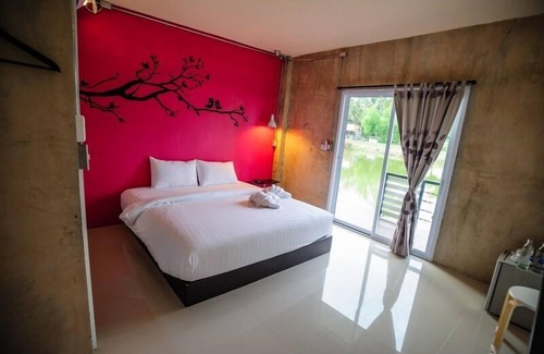 Wat Phrik Hotel | The State Resort