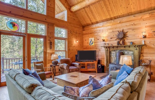 Three Rivers House | The Stellar Cabins
