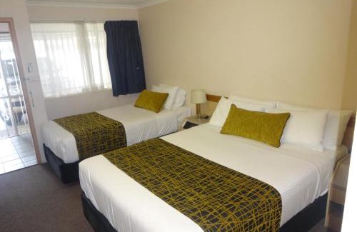 Rockhampton Hotel | The Stirling Motel