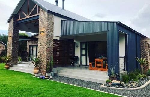 Clarens Apartment | The Stoke House