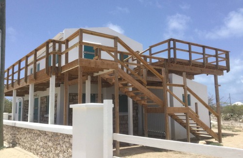 Balfour Town House | The Stone House - 2 Story, 3 Bedroom, 2 Bath Home on Secluded Island
