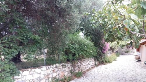 Poulata House | The Stone House-Zacharatos Nikolaos