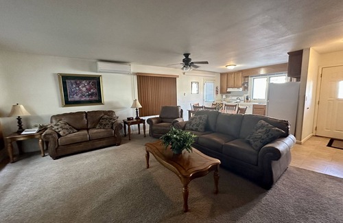 Hill City House | The Stony Ridge is a 3 bedroom/2 bath home located in the town of Hill City!