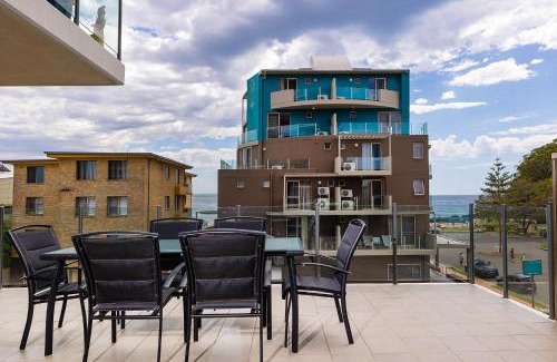 Forster Apartment | The Strand 303