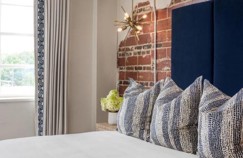 Florence Hotel | The Stricklin Hotel- Florence