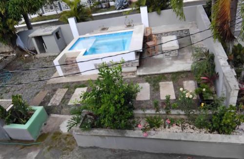 Summerfield House | The Studio apartment at Csompó Silver Manor