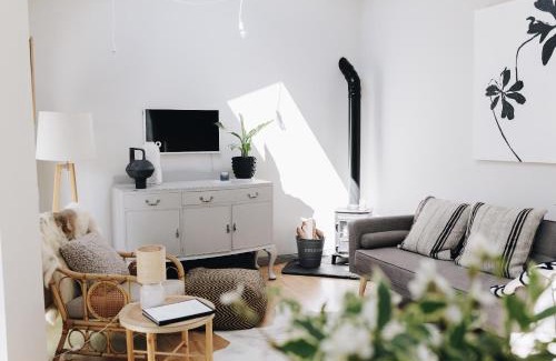 Helen's Bay Apartment | 'The Studio' Designer, seaside cottage