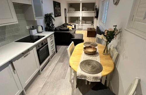 Dartmouth Apartment | The Studio, Foss Street, Central Dartmouth